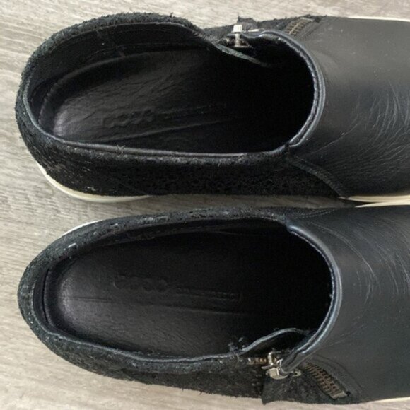 ECCO Soft 7 Leather Bootie Shoes 6.5 / 37 Black Mix Media Texture Zip Soft $170 - Picture 8 of 12